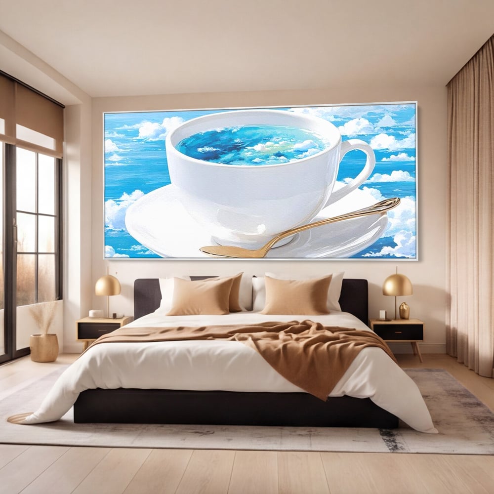 Tablou canvas cu tablou canvas cu ceasca de cafea si cer senin, in rama de aluminiu argintiu, pe perete intr-un dormitor